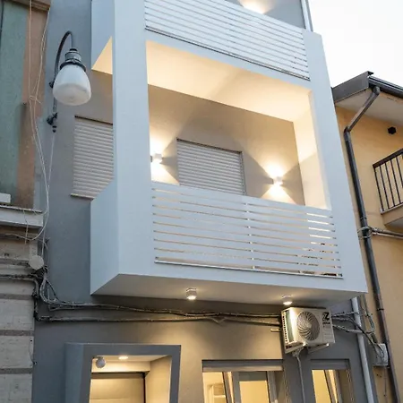 Casa Palestro & Holiday home Grammichele